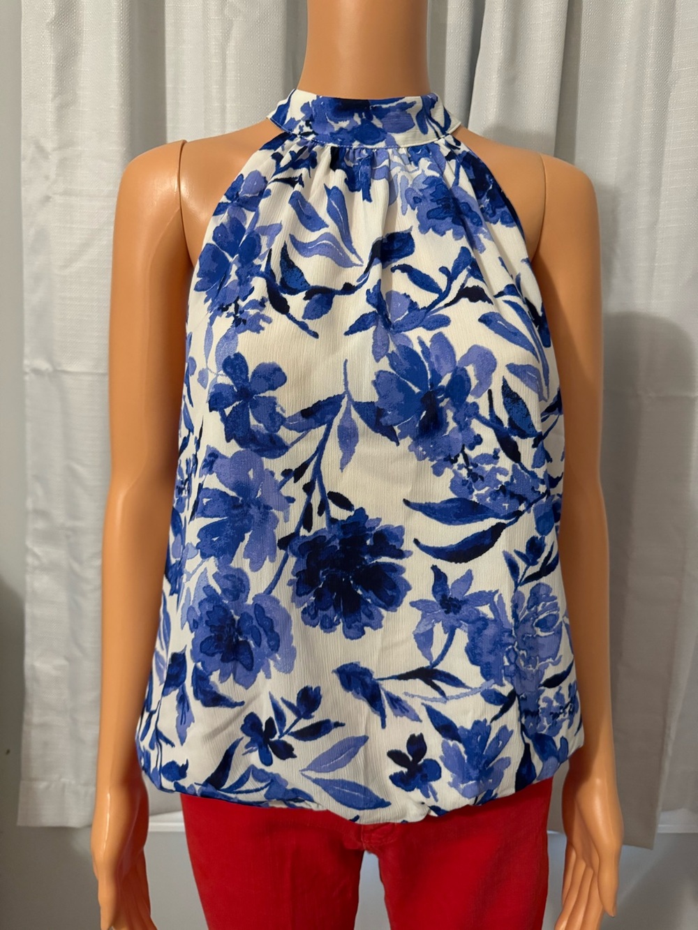 Beautiful 77 Park size L white blue floral tie halter neck split back blouse new